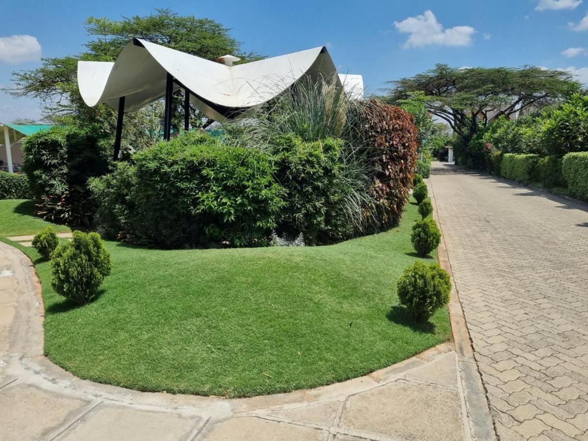 Готель Asyana Gardens Ongata Rongai Екстер'єр фото