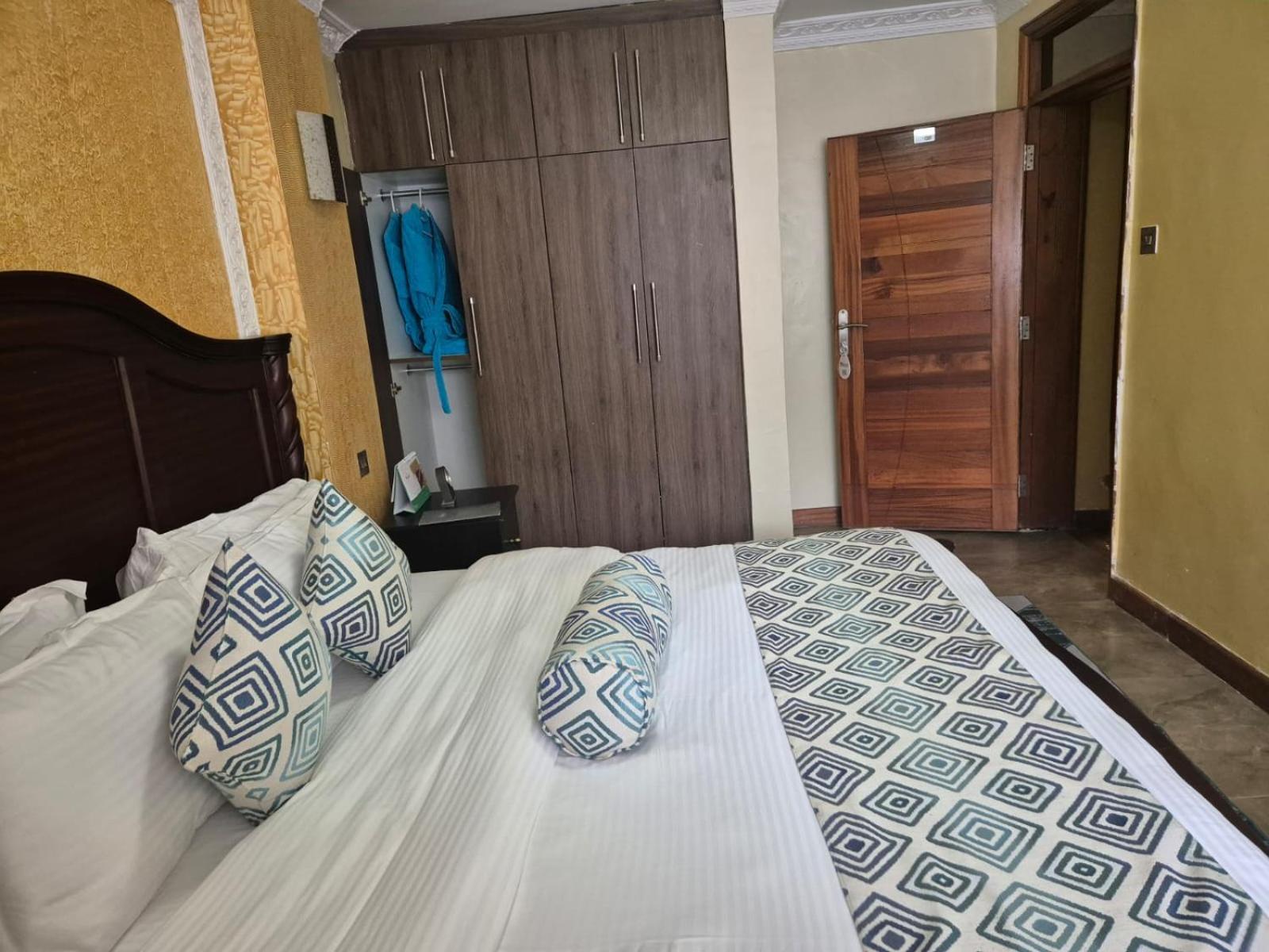 Готель Asyana Gardens Ongata Rongai Екстер'єр фото